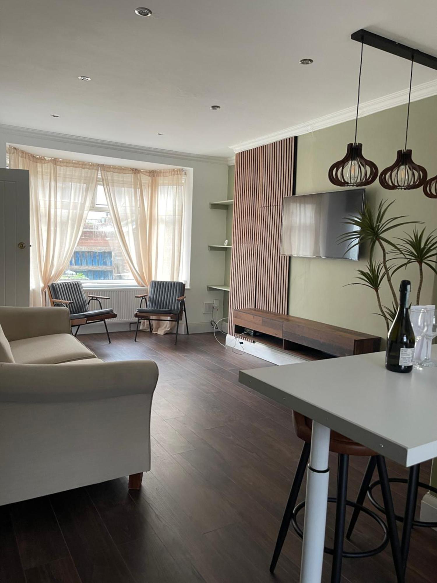Modern Premium 2 Bedroom Home In Kent Chatham  Zewnętrze zdjęcie